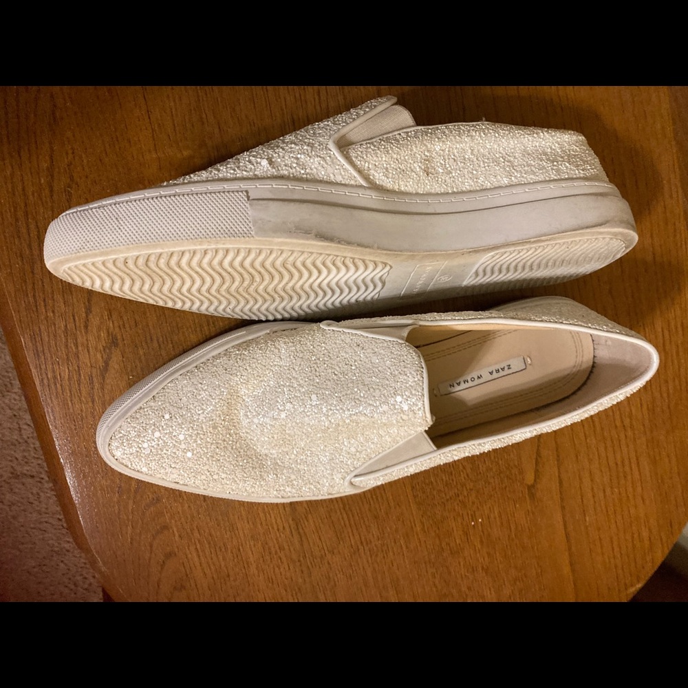 Zara woman sneaks